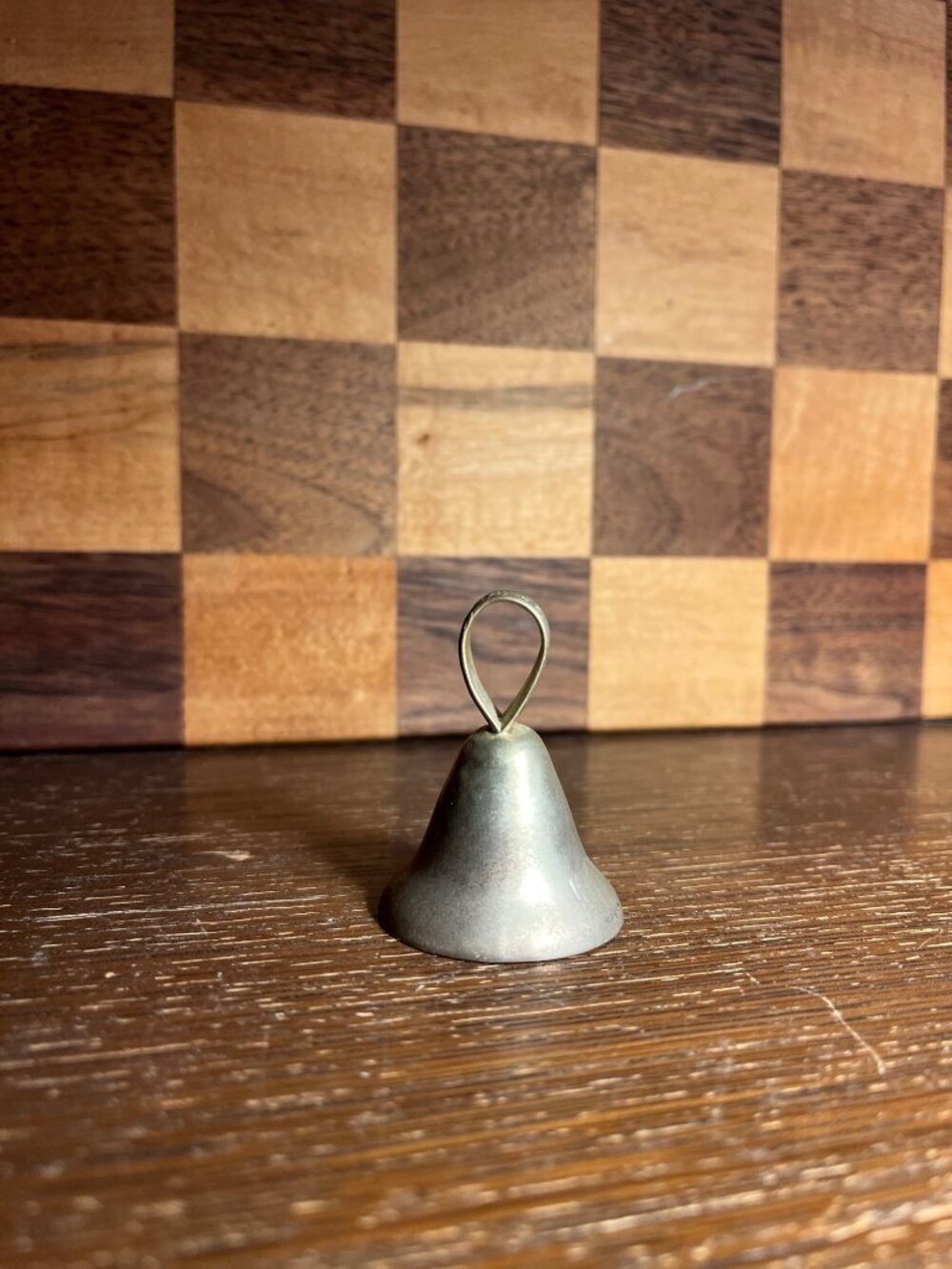 Small Single Bell with Flat Etched Handle A1182